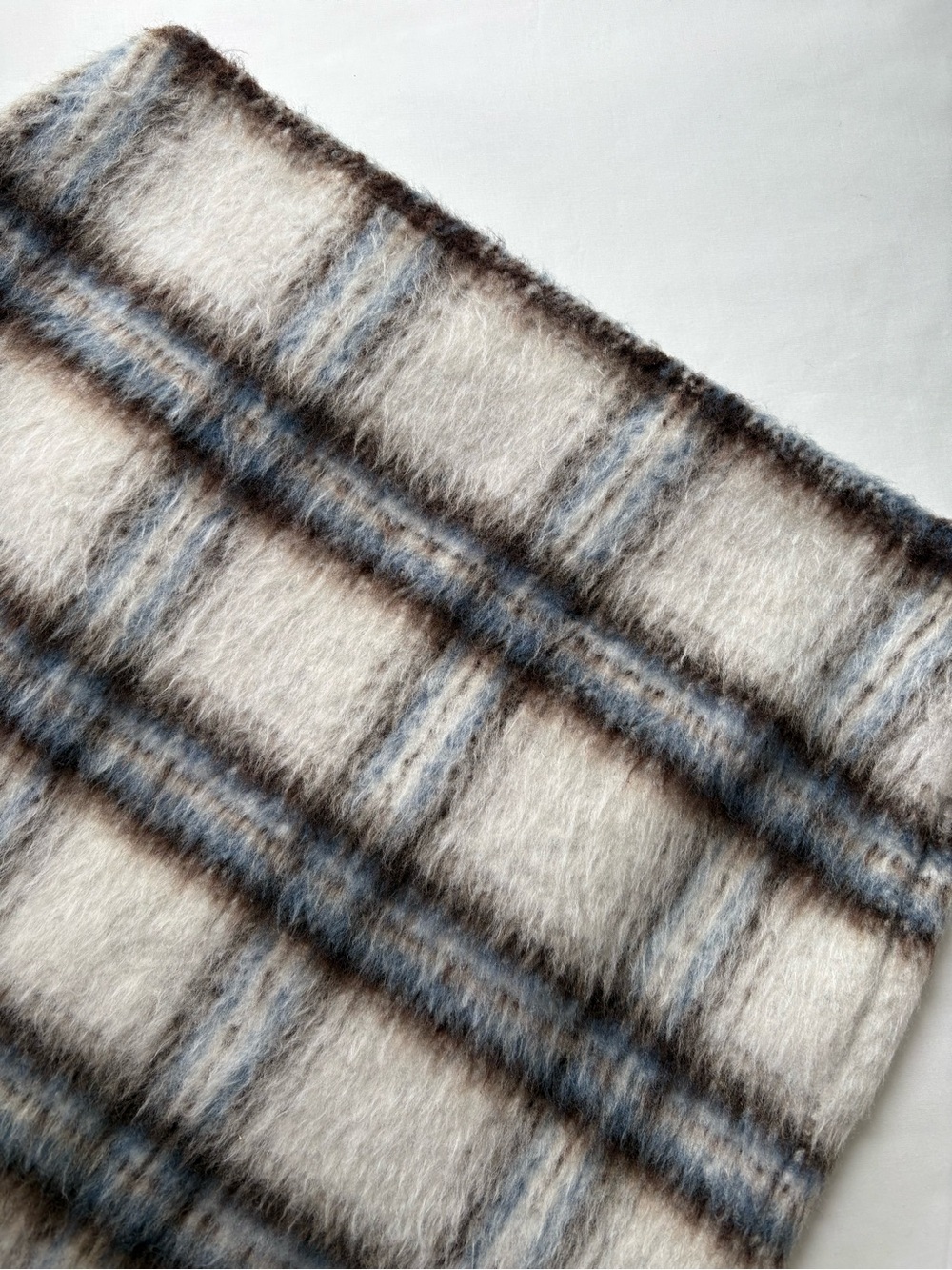 LOFT Fuzzy Plaid Mini Skirt Cream Blue Brown Check Size 6